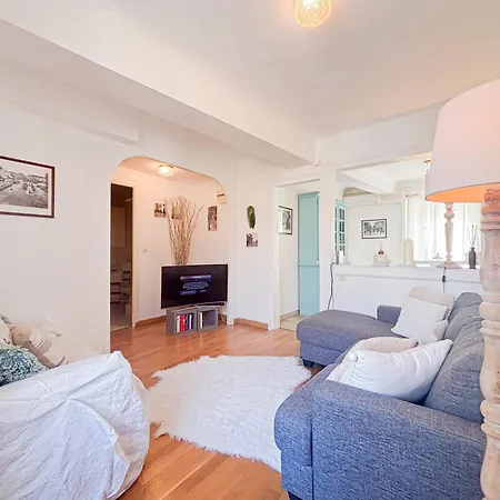 Zone Pietonne - Wifi, Ac, 4 Pers